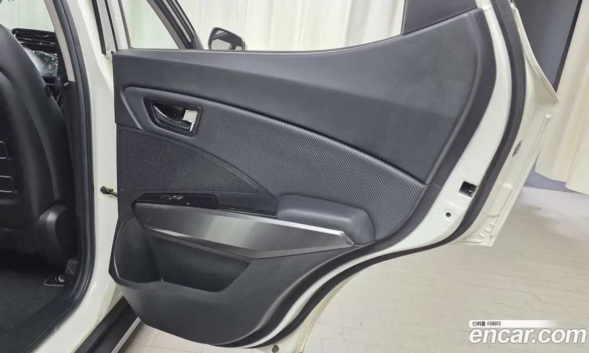 SsangYong TIBOLI 2022 1.5 автомат (гидро), фото 14