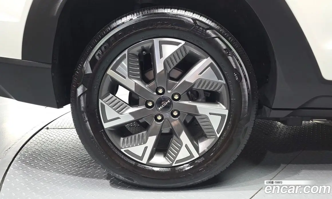 SsangYong Torres 2025 0.2 автомат (гидро), фото 5 SsangYong Torres 2025 0.2 автомат (гидро), фото 5