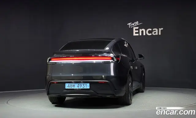 Tesla Model Y 2025 0.2 автомат (гидро), миниатюра 4 Tesla Model Y 2025 0.2 автомат (гидро), миниатюра 4