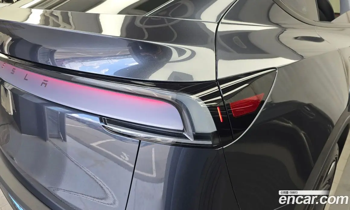 Tesla Model Y 2025 0.2 автомат (гидро), фото 9 Tesla Model Y 2025 0.2 автомат (гидро), фото 9
