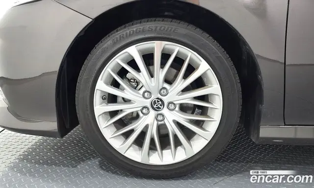 Toyota Camry 2019 2.5 автомат (гидро), миниатюра 5 Toyota Camry 2019 2.5 автомат (гидро), миниатюра 5