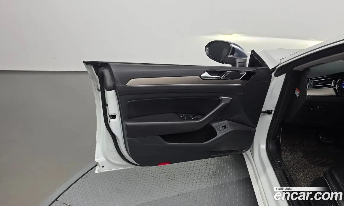 Volkswagen Arteon 2020 2.0 автомат (гидро), фото 14 Volkswagen Arteon 2020 2.0 автомат (гидро), фото 14