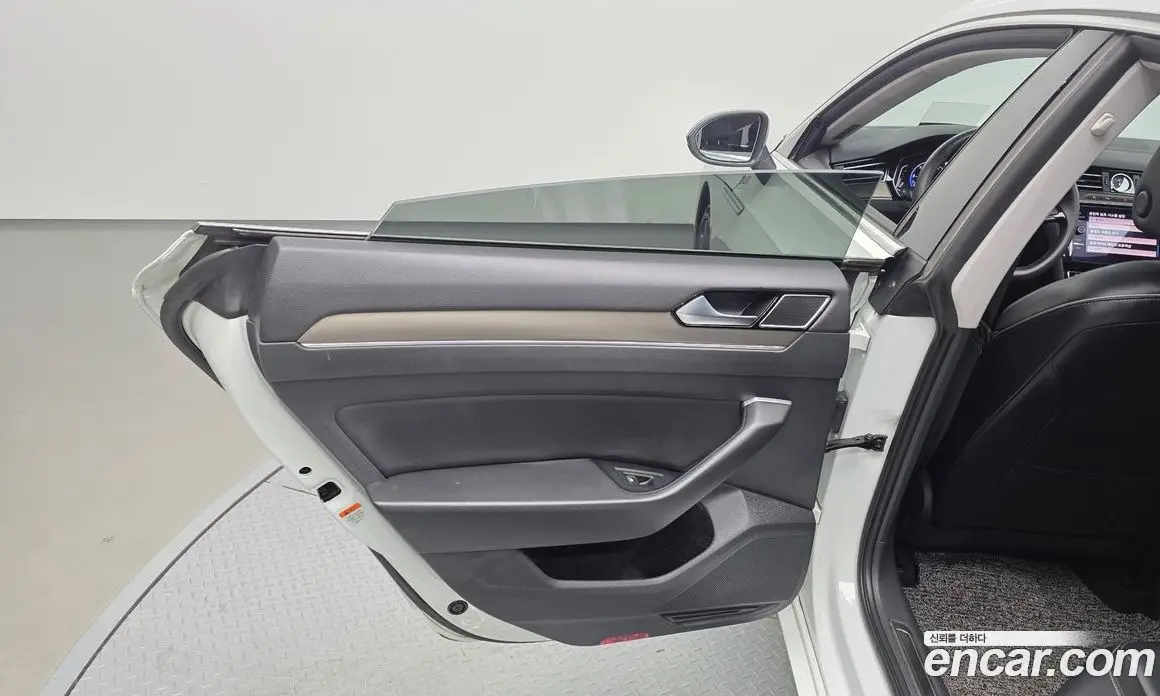 Volkswagen Arteon 2020 2.0 автомат (гидро), фото 15 Volkswagen Arteon 2020 2.0 автомат (гидро), фото 15