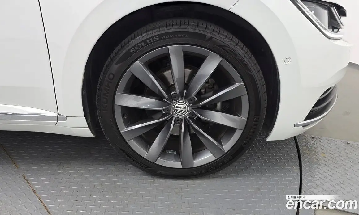 Volkswagen Arteon 2020 2.0 автомат (гидро), фото 7 Volkswagen Arteon 2020 2.0 автомат (гидро), фото 7