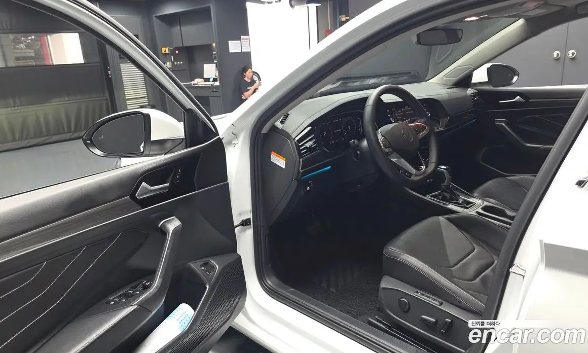 Volkswagen Jetta 2022 1.5 автомат (гидро), фото 13 Volkswagen Jetta 2022 1.5 автомат (гидро), фото 13