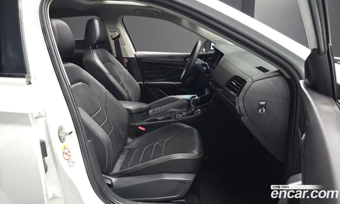 Volkswagen Jetta 2022 1.5 автомат (гидро), фото 16 Volkswagen Jetta 2022 1.5 автомат (гидро), фото 16