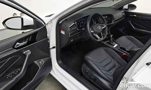 Volkswagen Jetta 2024 1.5 автомат (гидро), миниатюра 12