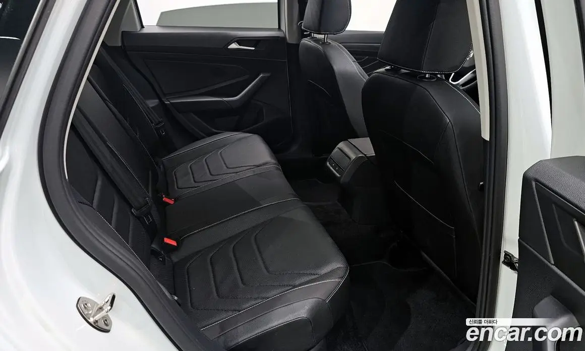 Volkswagen Jetta 2024 1.5 автомат (гидро), фото 16 Volkswagen Jetta 2024 1.5 автомат (гидро), фото 16