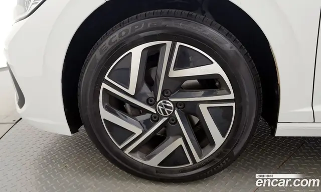 Volkswagen Jetta 2024 1.5 автомат (гидро), миниатюра 4 Volkswagen Jetta 2024 1.5 автомат (гидро), миниатюра 4