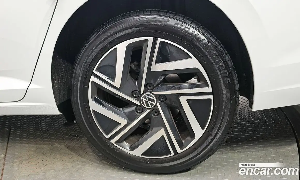 Volkswagen Jetta 2024 1.5 автомат (гидро), фото 6 Volkswagen Jetta 2024 1.5 автомат (гидро), фото 6
