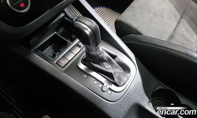 Volkswagen Scirocco 2013 2.0 автомат (гидро), миниатюра 11 Volkswagen Scirocco 2013 2.0 автомат (гидро), миниатюра 11