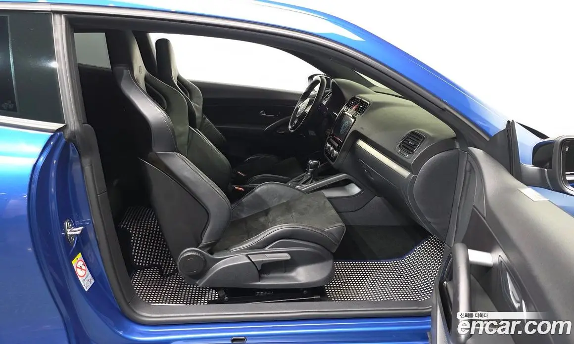 Volkswagen Scirocco 2013 2.0 автомат (гидро), фото 16 Volkswagen Scirocco 2013 2.0 автомат (гидро), фото 16