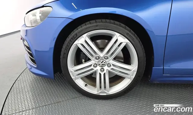 Volkswagen Scirocco 2013 2.0 автомат (гидро), миниатюра 4 Volkswagen Scirocco 2013 2.0 автомат (гидро), миниатюра 4