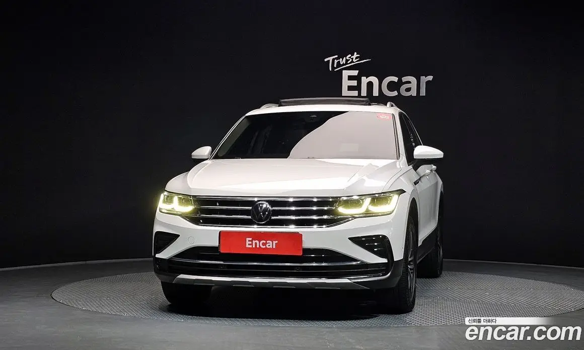 Volkswagen Tiguan 2022 2.0 автомат (гидро), фото 3