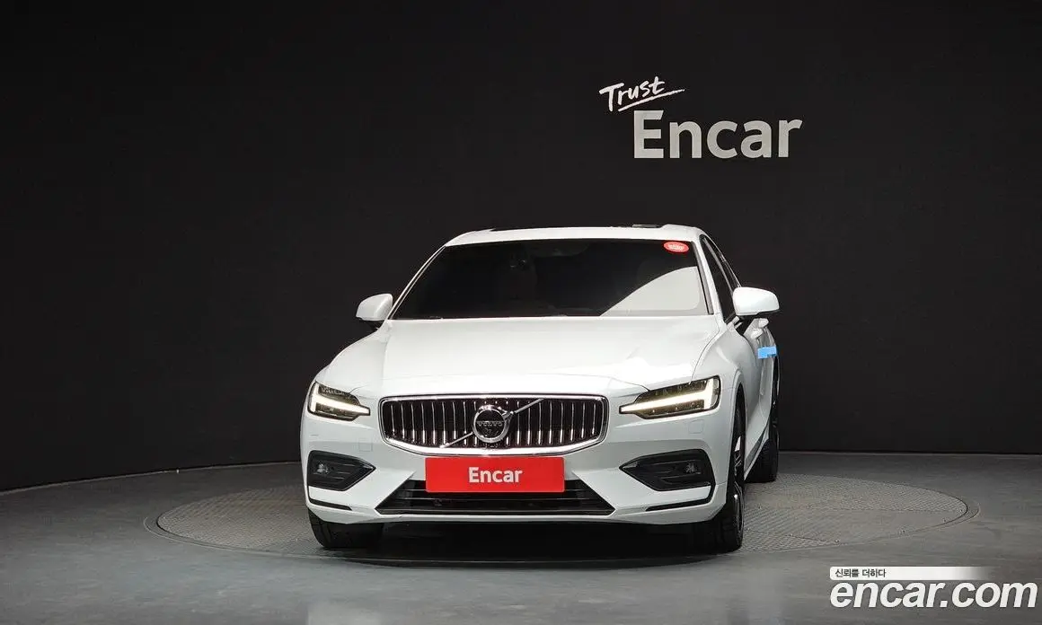 Volvo S60 2021 2.0 автомат (гидро), фото 3