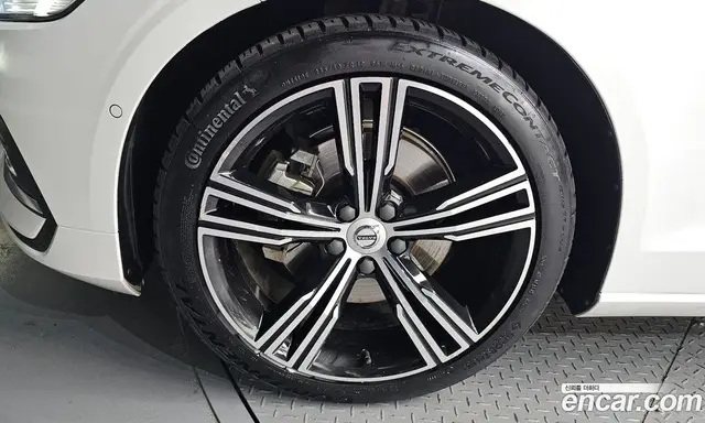 Volvo S60 2021 2.0 автомат (гидро), миниатюра 5