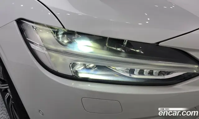 Volvo S90 2021 2.0 автомат (гидро), миниатюра 8 Volvo S90 2021 2.0 автомат (гидро), миниатюра 8