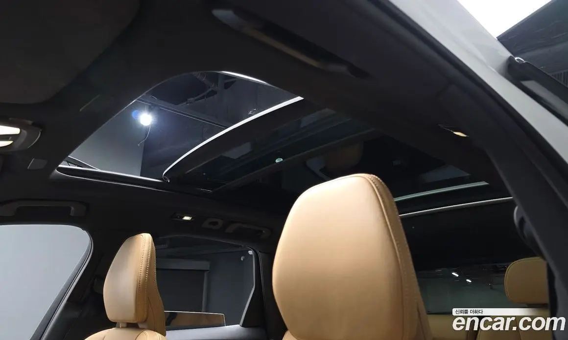 Volvo XC60 2025 2.0 автомат (гидро), фото 20
