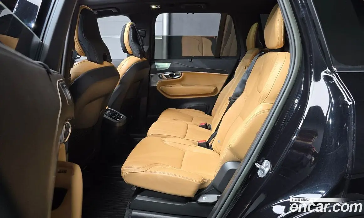 Volvo XC90 2022 2.0 автомат (гидро), фото 18