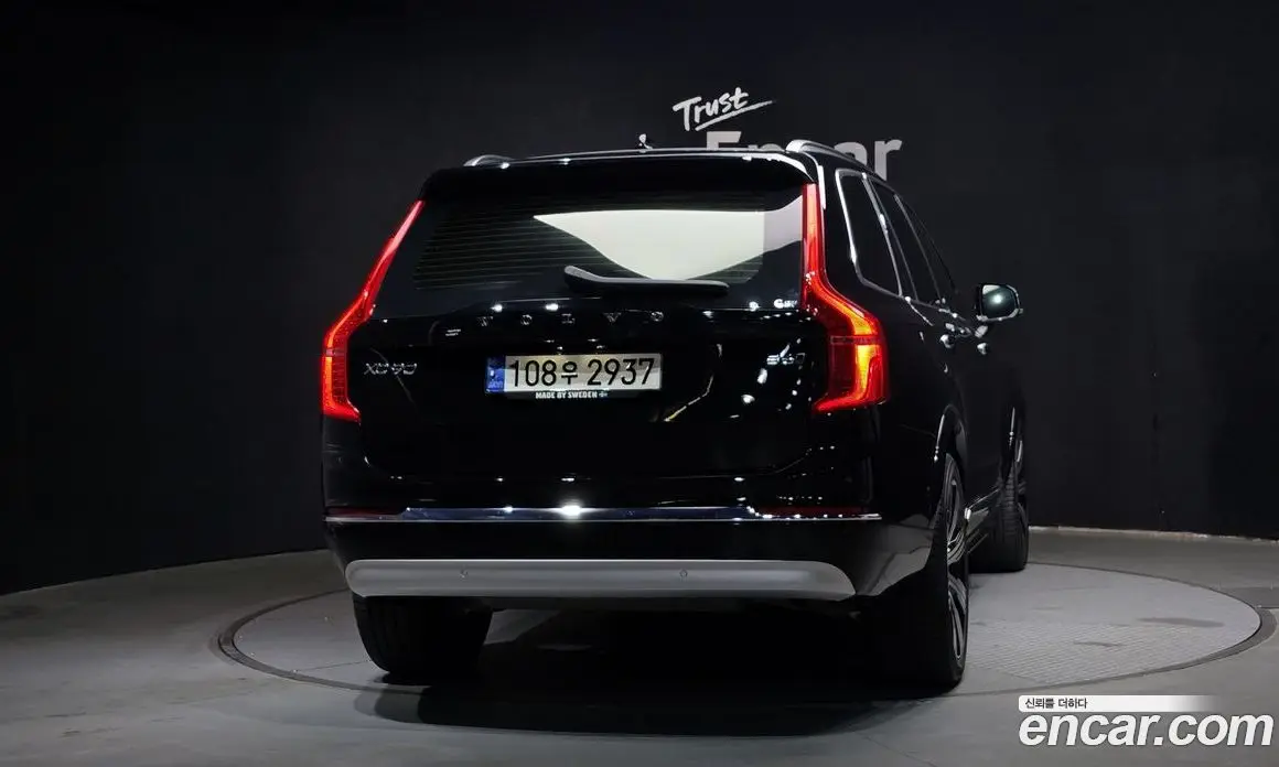 Volvo XC90 2022 2.0 автомат (гидро), фото 4