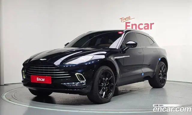 Aston Martin DBX, 2023, 20 925 км Aston Martin DBX, 2023, 20 925 км
