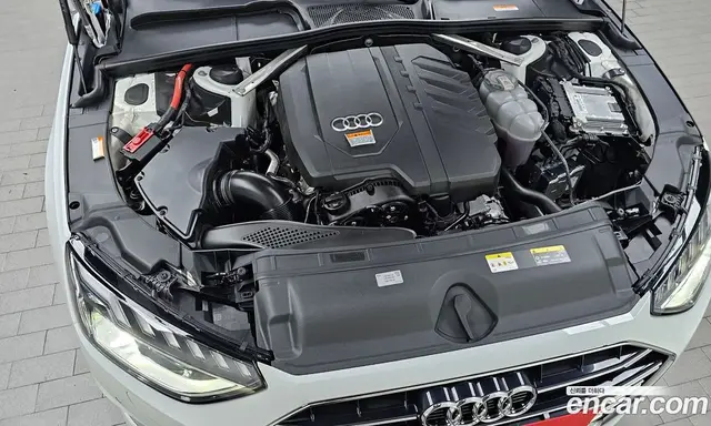 Audi A4 2022 2.0 автомат (гидро), миниатюра 6