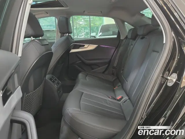 Audi A4 2023 2.0 автомат (гидро), миниатюра 11