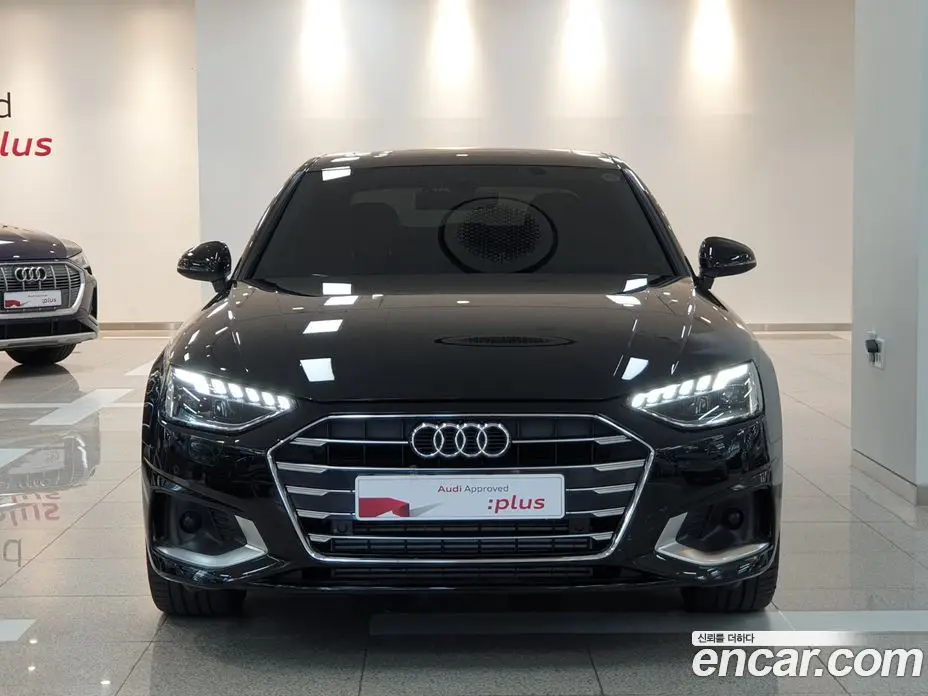 Audi A4 2023 2.0 автомат (гидро), фото 3