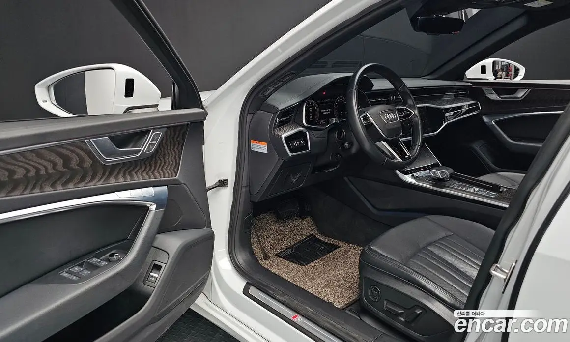 Audi A6 2021 2.0 автомат (гидро), фото 17