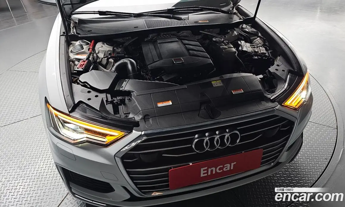 Audi A6 2021 2.0 автомат (гидро), фото 6