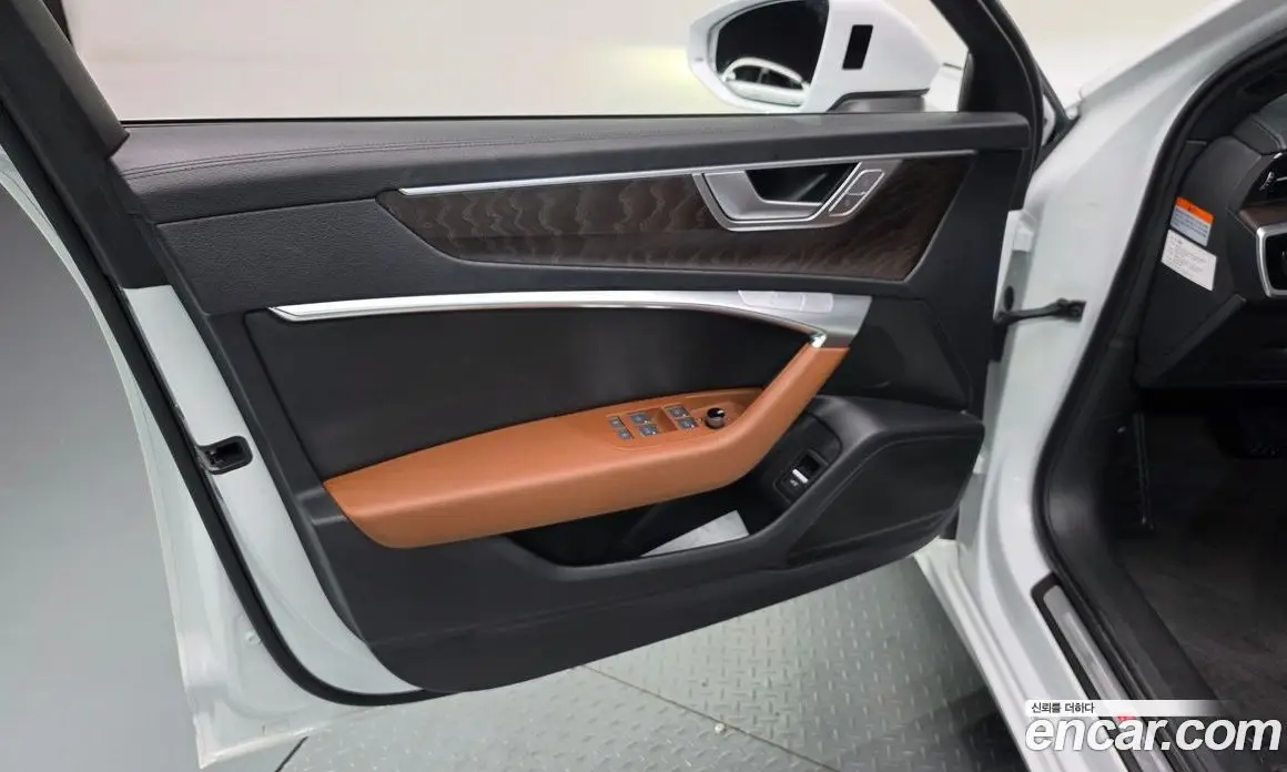 Audi A6 2022 2.0 автомат (гидро), фото 14 Audi A6 2022 2.0 автомат (гидро), фото 14