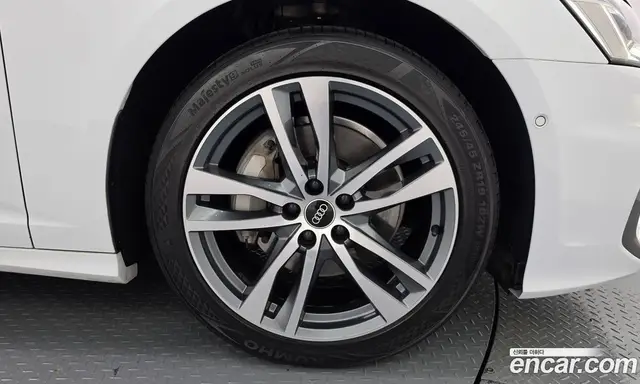 Audi A6 2022 2.0 автомат (гидро), миниатюра 5 Audi A6 2022 2.0 автомат (гидро), миниатюра 5