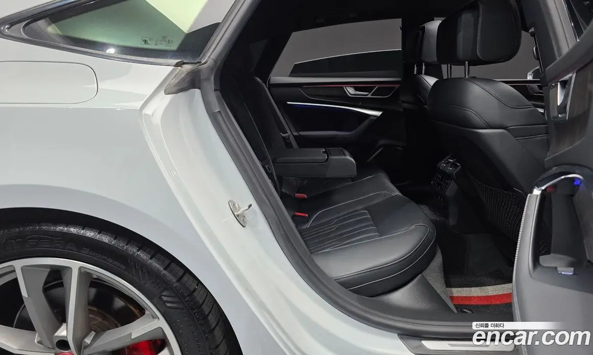 Audi A7 2021 3.0 автомат (гидро), фото 17 Audi A7 2021 3.0 автомат (гидро), фото 17