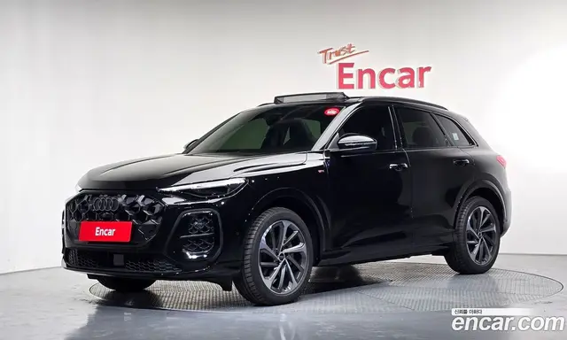 Audi Q5, 2025, 128 км