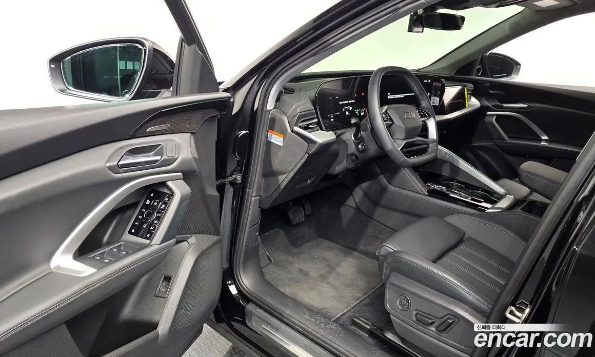 Audi Q5 2025 2.0 автомат (гидро), фото 13 Audi Q5 2025 2.0 автомат (гидро), фото 13