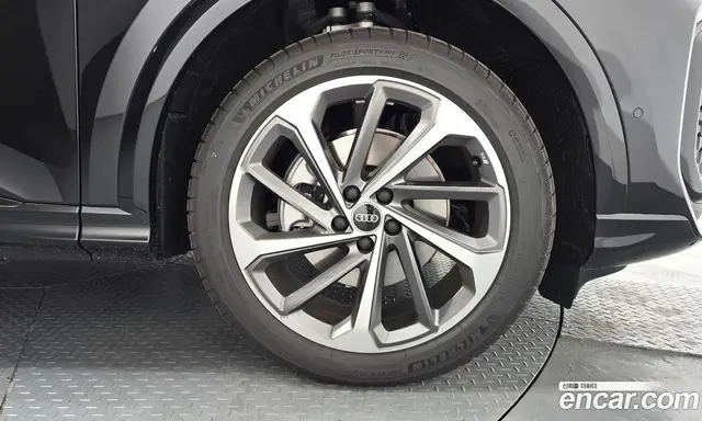 Audi Q5 2025 2.0 автомат (гидро), миниатюра 7 Audi Q5 2025 2.0 автомат (гидро), миниатюра 7