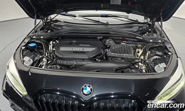 BMW 1 серия 2021 2.0 автомат (гидро), миниатюра 5 BMW 1 серия 2021 2.0 автомат (гидро), миниатюра 5
