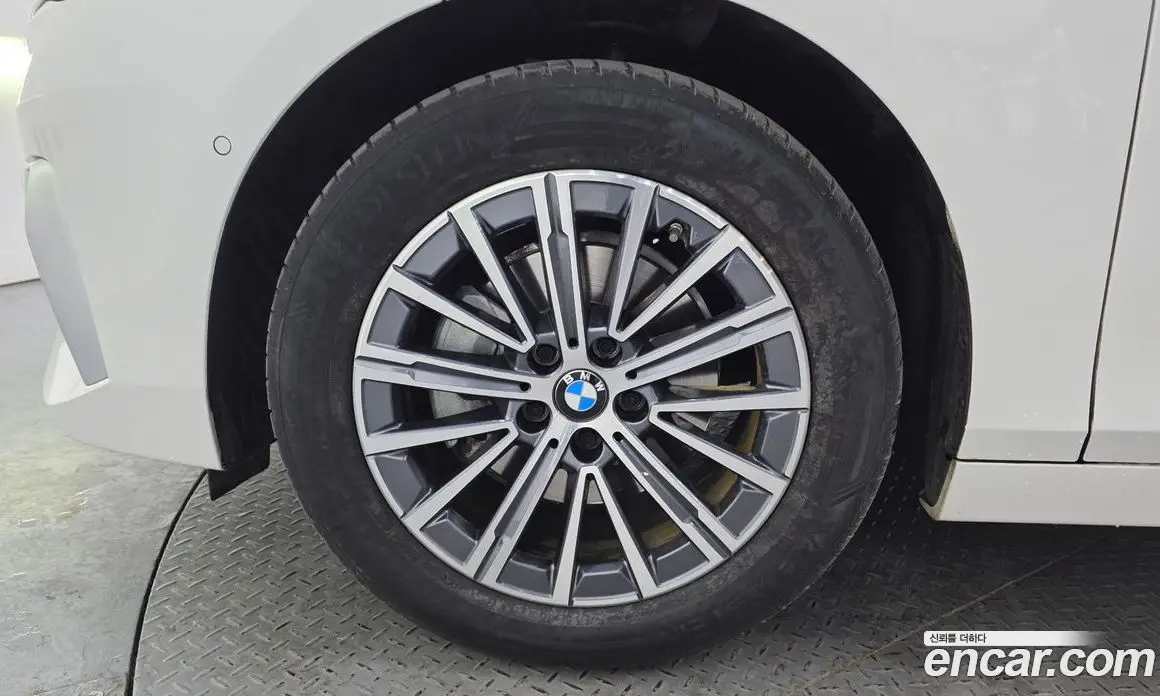 BMW 2 серия 2023 2.0 автомат (гидро), фото 5 BMW 2 серия 2023 2.0 автомат (гидро), фото 5