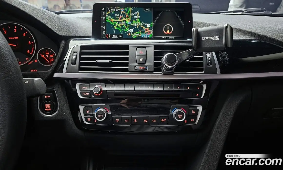 BMW 3 серия 2018 2.0 автомат (гидро), фото 20 BMW 3 серия 2018 2.0 автомат (гидро), фото 20