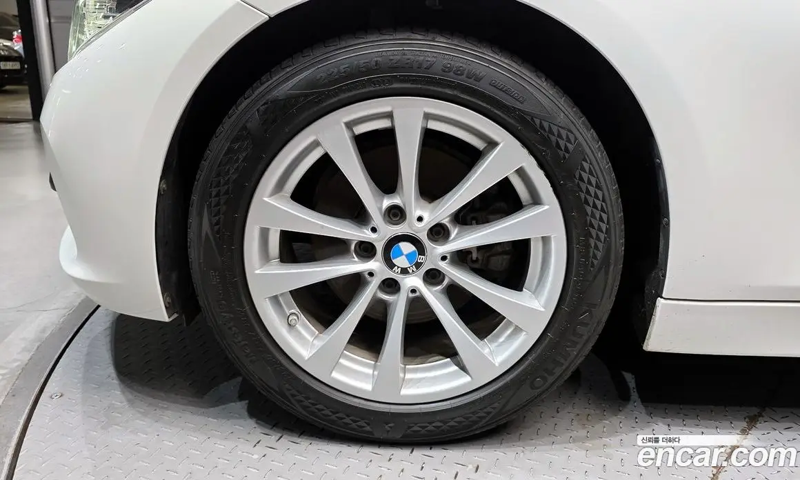 BMW 3 серия 2018 2.0 автомат (гидро), фото 5 BMW 3 серия 2018 2.0 автомат (гидро), фото 5