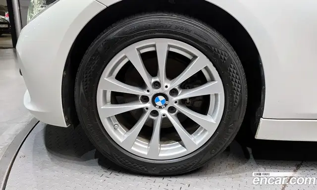 BMW 3 серия 2018 2.0 автомат (гидро), миниатюра 5 BMW 3 серия 2018 2.0 автомат (гидро), миниатюра 5