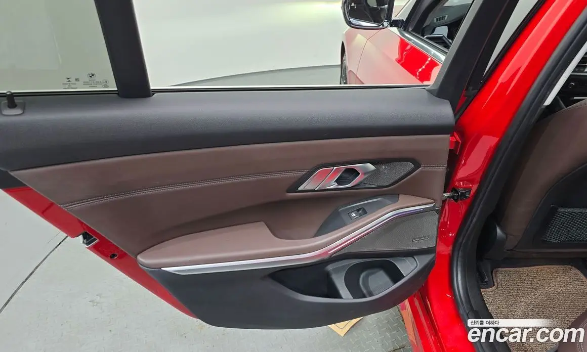 BMW 3 серия 2019 2.0 автомат (гидро), фото 15 BMW 3 серия 2019 2.0 автомат (гидро), фото 15