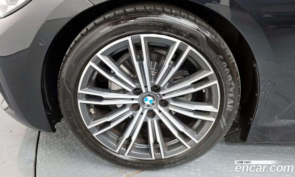 BMW 3 серия 2020 2.0 автомат (гидро), фото 4 BMW 3 серия 2020 2.0 автомат (гидро), фото 4