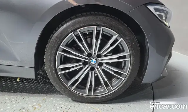 BMW 3 серия 2021 2.0 автомат (гидро), миниатюра 7 BMW 3 серия 2021 2.0 автомат (гидро), миниатюра 7