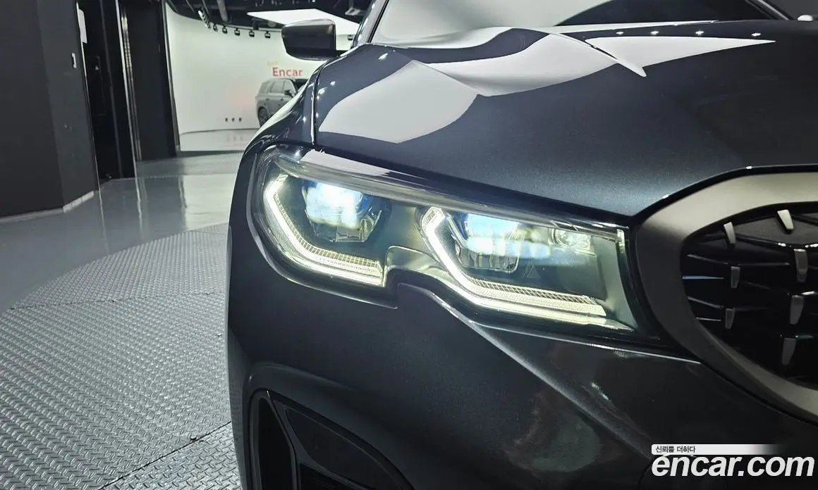 BMW 3 серия 2022 3.0 автомат (гидро), фото 8