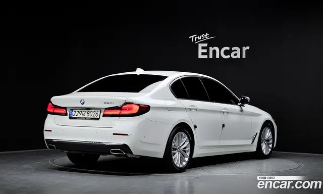 BMW 5 серия 2021 2.0 автомат (гидро), миниатюра 2