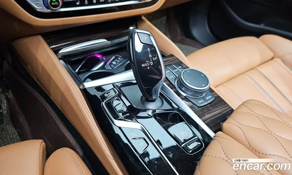BMW 5 серия 2021 2.0 автомат (гидро), фото 12