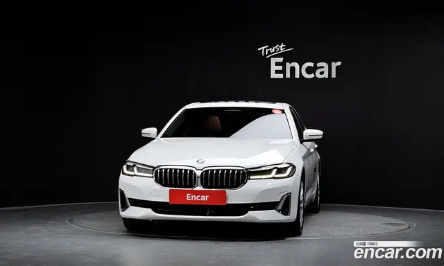 BMW 5 серия 2021 2.0 автомат (гидро), миниатюра 3