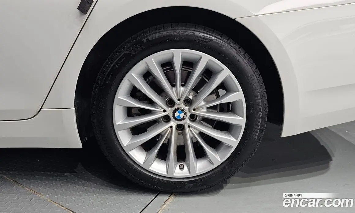 BMW 5 серия 2021 2.0 автомат (гидро), фото 7