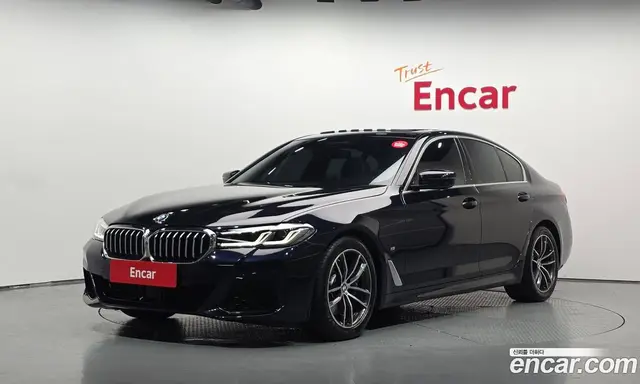 BMW 5 серия, 2023, 42 704 км